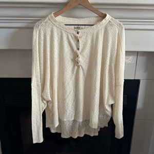 Urban Outfitters Slouchy Ribbed Long Sleeve High Low Henley Top Size M